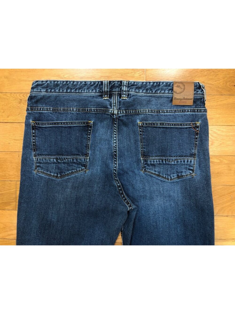 Tommy Bahama Sand Drifter Authentic Fit Blue Jean Coastal Resort Wear Size 36 - Picture 3 of 11